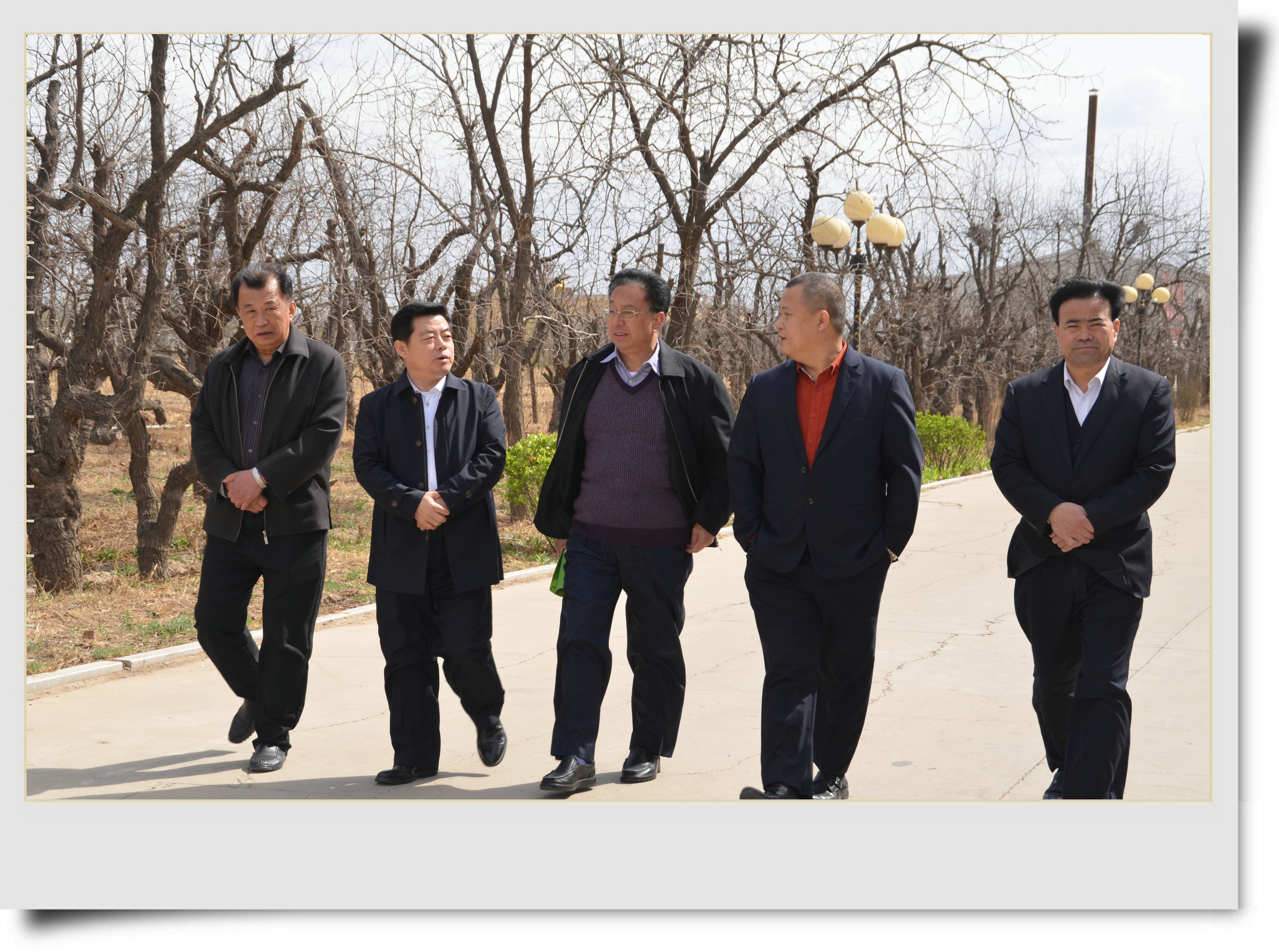 中國(guó)工程建設(shè)標(biāo)準(zhǔn)化協(xié)會(huì)建材分會(huì)常務(wù)副秘書(shū)長(zhǎng)任其勇一行來(lái)恒運(yùn)集團(tuán)旗下農(nóng)業(yè)企業(yè)百棗綱目（集團(tuán)）考察